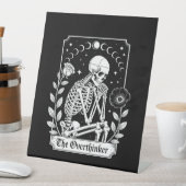 Halloween Dark Gothic Skeleton Overthinker Sockelschild (In Situ)