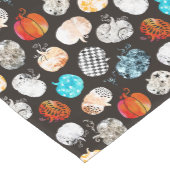 Halloween-Dekorationskürtelmuster Mittelgroßer Tischläufer (Ecke)