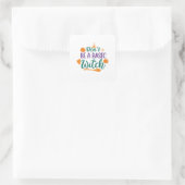 Halloween do not be a basic witch quadratischer aufkleber (Tasche)