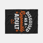 Halloween Dressed Up As A Resnsible Adult Fleecedecke (Vorderseite (Horizontal))