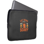 Halloween Essen Trinken Sei Gruseliger Sensenmann Laptopschutzhülle (Vorne Rechts)