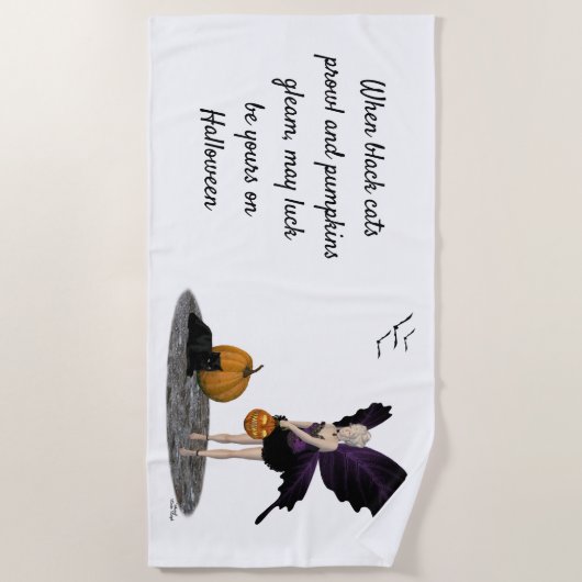 Halloween Fairy mit Pumpkins Strandtuch (Vorderseite)