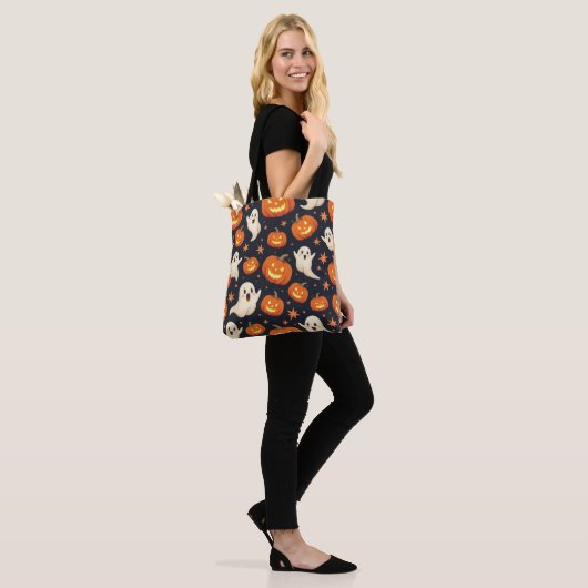 Halloween Festival Bag 2024 Tasche (Am Model)
