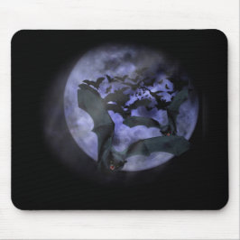 Halloween-Fledermäuse fliegen auf Vollmondnacht Mousepad