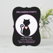 Halloween-Fliegerwitze und schwarze Katze Einladung (Stehend Vorderseite)