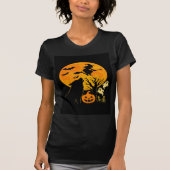 Halloween flying witch ghosts and skeletons T-Shirt (Vorderseite)