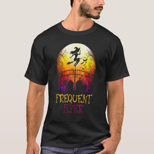 Halloween Frequent Flyer In The Cemetery Lazy Cost T-Shirt (Vorderseite)
