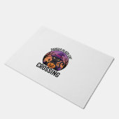 Halloween Gefahr Schwarze Katze Überquerung Fußmatte (Schrägansicht)