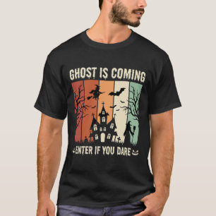 Halloween-Geist kommt ins Spukhaus T-Shirt