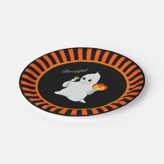 Halloween-Geist und Kürbis auf schwarz & orange Pappteller (Schrägansicht)