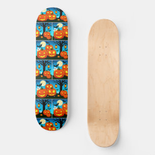 Halloween-Geister, Kürbis, Fledermäuse Skateboard