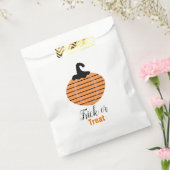 Halloween Geometric Pumpkin Stripes Geschenktütchen (Versiegelt)