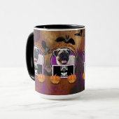 Halloween - gerade ein Lil gespenstisch - Mops Tasse (Vorderseite Links)