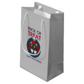 Halloween-Geschenktasche, Trick oder Treat-Katze i Kleine Geschenktüte (Rückseite Schrägansicht)