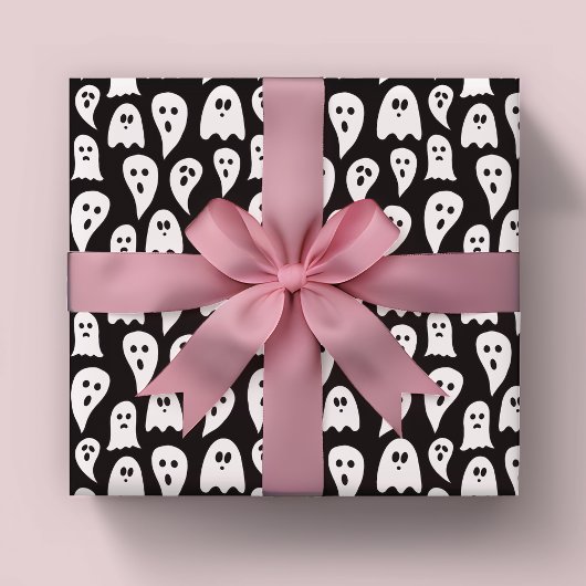 Halloween Ghost Black und White Geschenkpapier