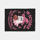 Halloween Ghost In October We Wear Nk Breast Cance Fleecedecke (Vorderseite (Horizontal))