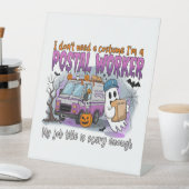 Halloween Ghost,Postal Worker Sockelschild (In Situ)