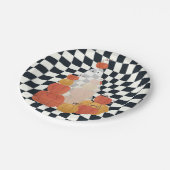 Halloween Ghost Pumpkin Checkered Pappteller (Schrägansicht)
