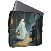 Halloween Ghost und Cat-Begegnung Laptopschutzhülle (Vorne Rechts)