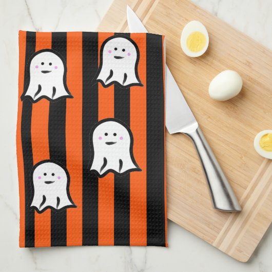 Halloween Ghosts and Stripes Geschirrtuch (Viertel Falte)
