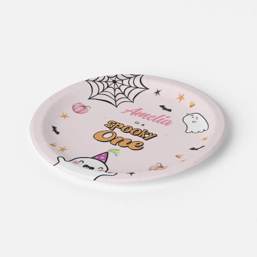 Halloween Girl Birthday Spooky One Pappteller (Schrägansicht)