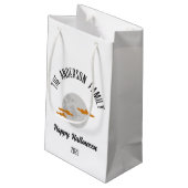 Halloween Glows Full Moon Personalisiert Name Kleine Geschenktüte (Rückseite Schrägansicht)