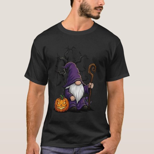 Halloween-Gnom-Basic-Dunkles-T-Shirt T-Shirt (Vorderseite)