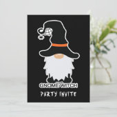 Halloween Gnome Hexenhair Black Hat Einladung (Stehend Vorderseite)