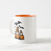Halloween-Gnomus-Kaffeetasse Zweifarbige Tasse (Vorderseite Links)