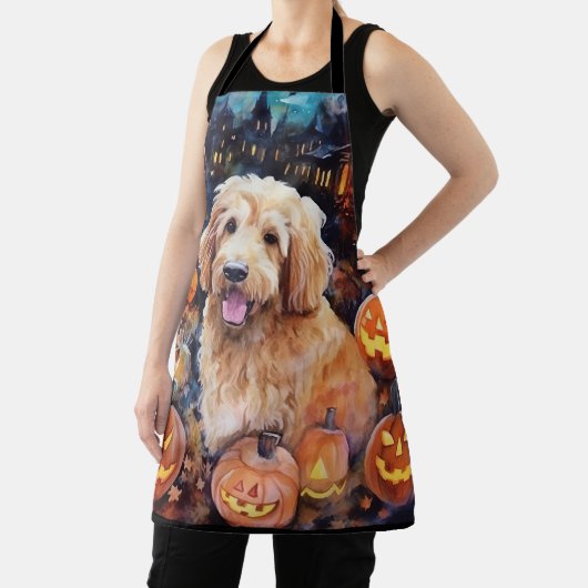 Halloween Goldendoodle mit Pumpkins Beängstigend Schürze (InSitu)