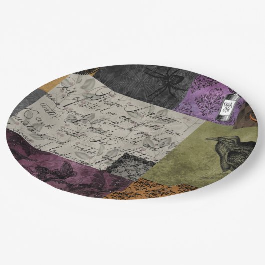 Halloween Gotische Mittelalterliche Kunst Pappteller (Schrägansicht)