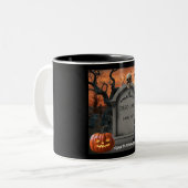 Halloween Grabstein Spaß "Ima Kadaver" Zweifarbige Tasse (Vorderseite Links)