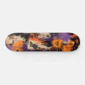 Halloween Graffiti Inspiriert & Bold Sunburst Moti Skateboard (Horizontal)