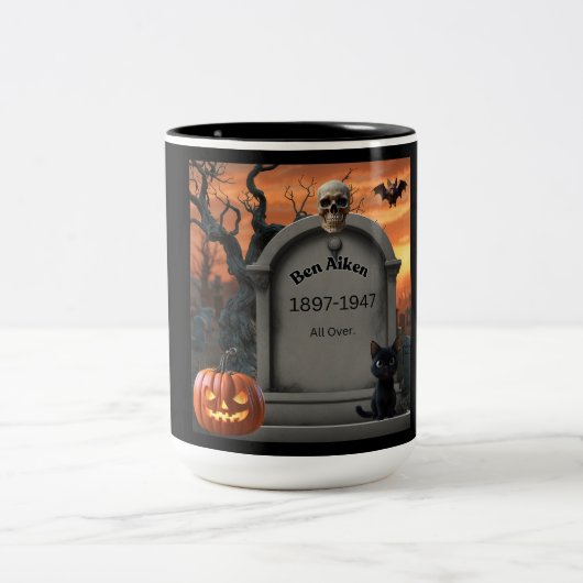 Halloween Gravestone Spaß "Ben Aiken" Zweifarbige Tasse (Mittel)