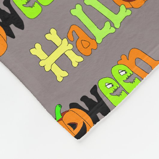 Halloween Greeting Fleece Blanket (Ecke)