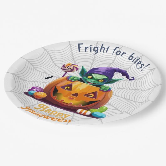 Halloween Grimlin mit Trick oder Treat Candy Pappteller (Schrägansicht)