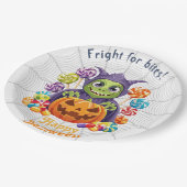 Halloween Grimlin mit Trick oder Treat Candy Pappteller (Schrägansicht)