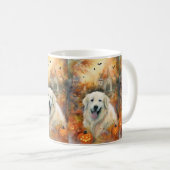 Halloween Große Pyrenäen mit Pumpkins Beängstigend Kaffeetasse (VorderseiteRechts)
