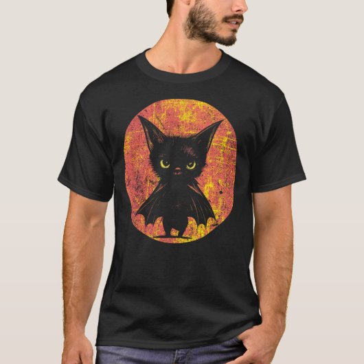 Halloween Grumpy Black Kitten In Bat Costume T-Shirt (Vorderseite)