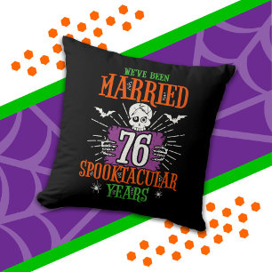 Halloween Grusel-Spektakel 76. Hochzeitstag Kissen