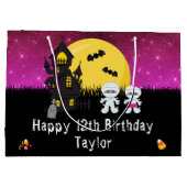 Halloween Happy Birthday Mummy Dark Pink Große Geschenktüte (Rückseite)
