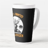 Halloween hat ein sonniges Geburtstag Milchtasse (Rechte Ecke)