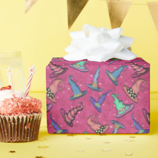 Halloween-Henkerhüte auf Rosa Geschenkpapier