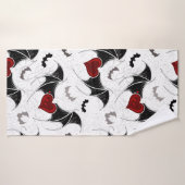 Halloween-Herz mit schwarzen Fledermausflügeln Badehandtuch (Badehandtuch)