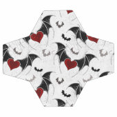 Halloween-Herz mit schwarzen Fledermausflügeln Fußball (Flach)