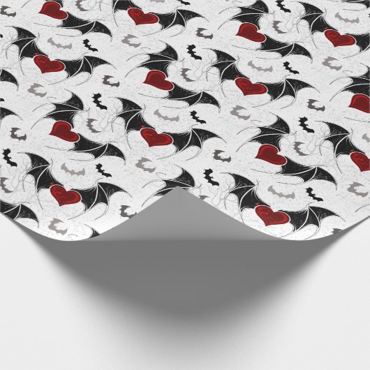 Halloween-Herz mit schwarzen Fledermausflügeln Geschenkpapier (Ecke)