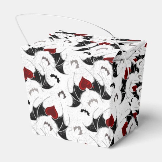 Halloween-Herz mit schwarzen Fledermausflügeln Geschenkschachtel (Rückseite)