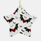 Halloween-Herz mit schwarzen Fledermausflügeln Keramik Ornament (Vorne)