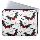 Halloween-Herz mit schwarzen Fledermausflügeln Laptopschutzhülle (Vorderseite)