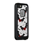 Halloween-Herz mit schwarzen Fledermausflügeln LifeProof iPhone Hülle (Hinten/Rechts)